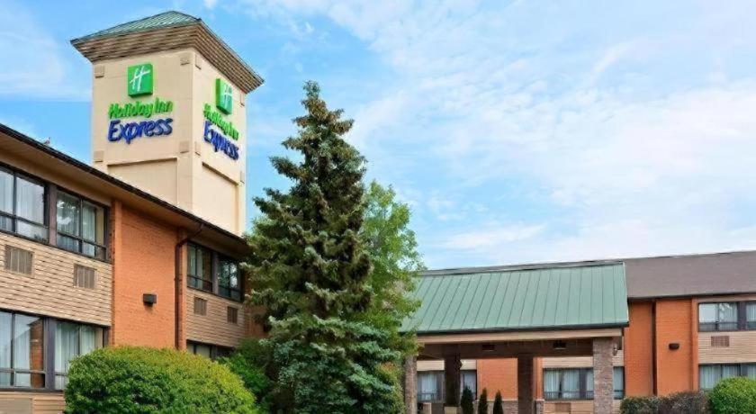 Hotel Express East - Scarborough By Ihg Toronto