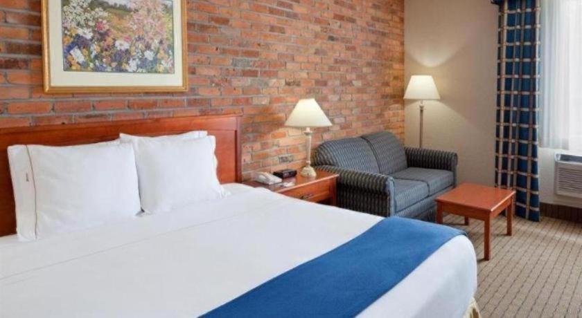 Express East - Scarborough By Ihg Toronto