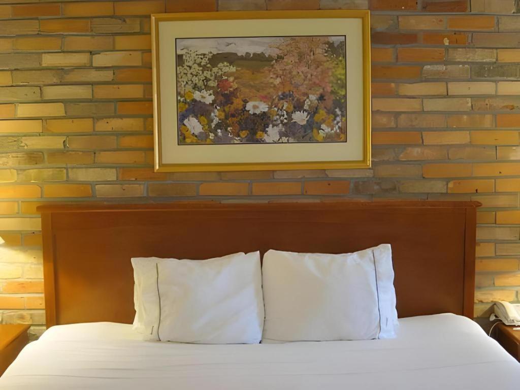 Hotel Express East - Scarborough By Ihg 2*