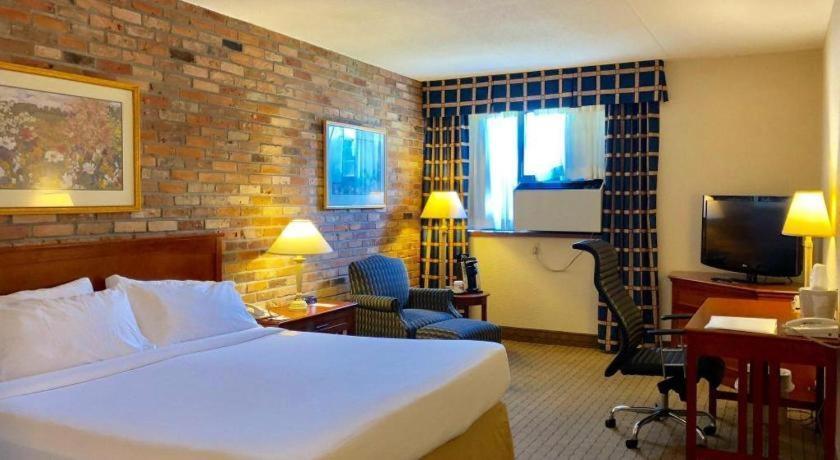 Express East - Scarborough By Ihg 2* Toronto